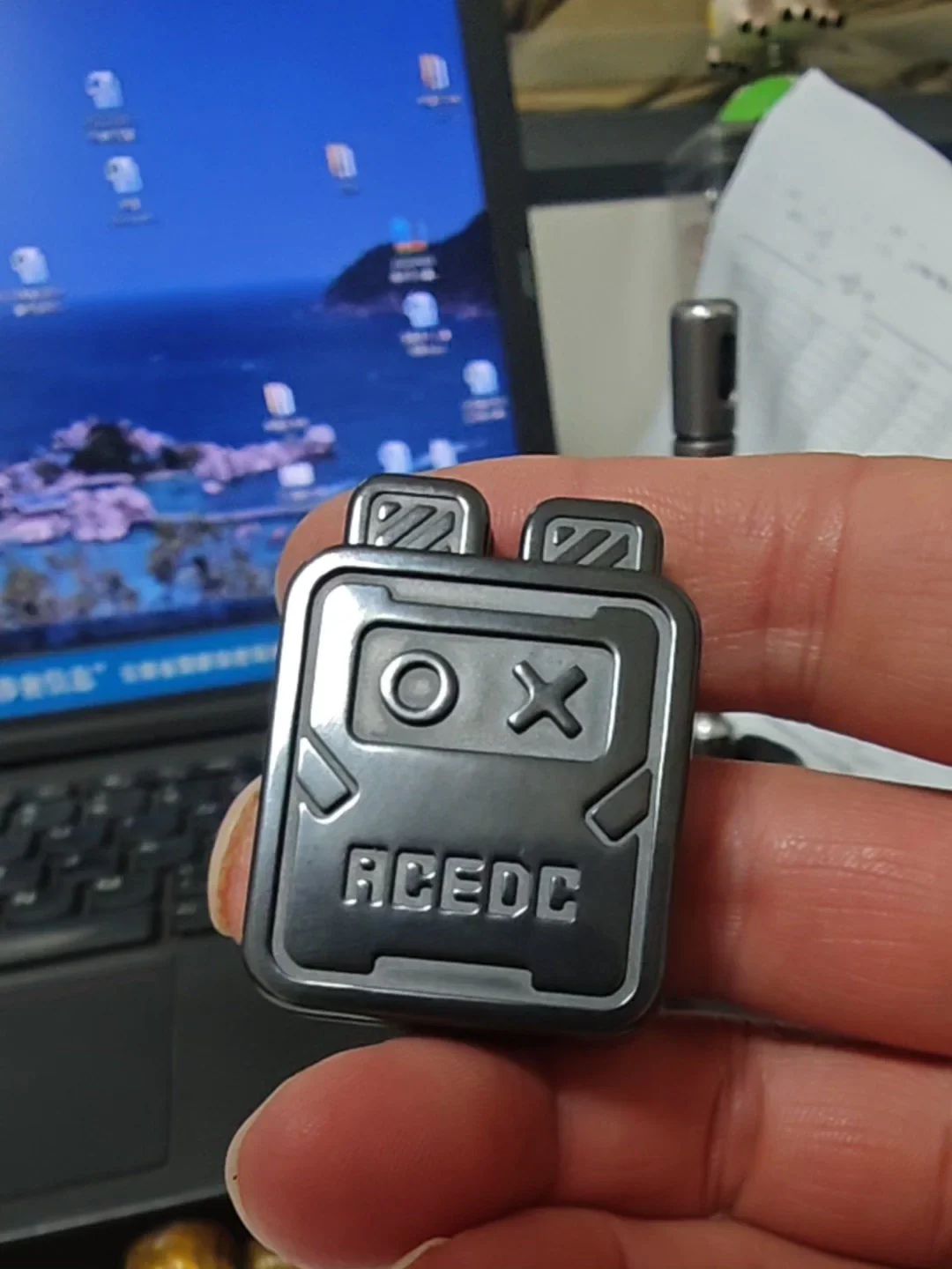 Thumbnail 2